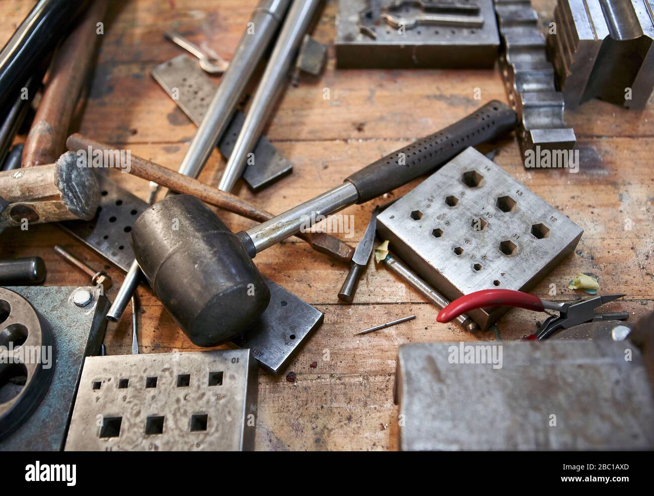Goldsmith, différents types d'outils sur l'atelier Banque D'Images