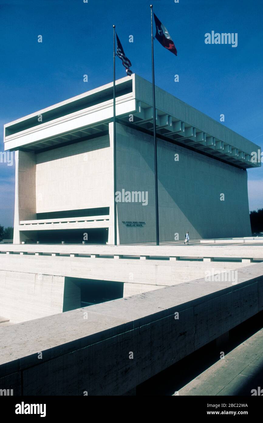 Bibliothèque LBJ sur le campus de l'Université du Texas à Austin Texas États-Unis. 1995 Banque D'Images