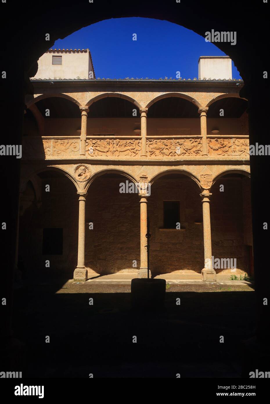 Ciudad Rodrigo, Salamanca District, Estrémadure, Espagne. Détail Arquitectural du Palais médiéval d'Aguila. Banque D'Images