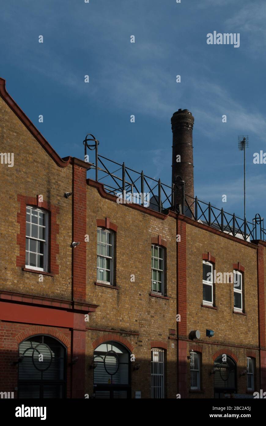 W & G du Cros Limited car Factory Warple Mews Warple Way, East Acton, Londres, Banque D'Images