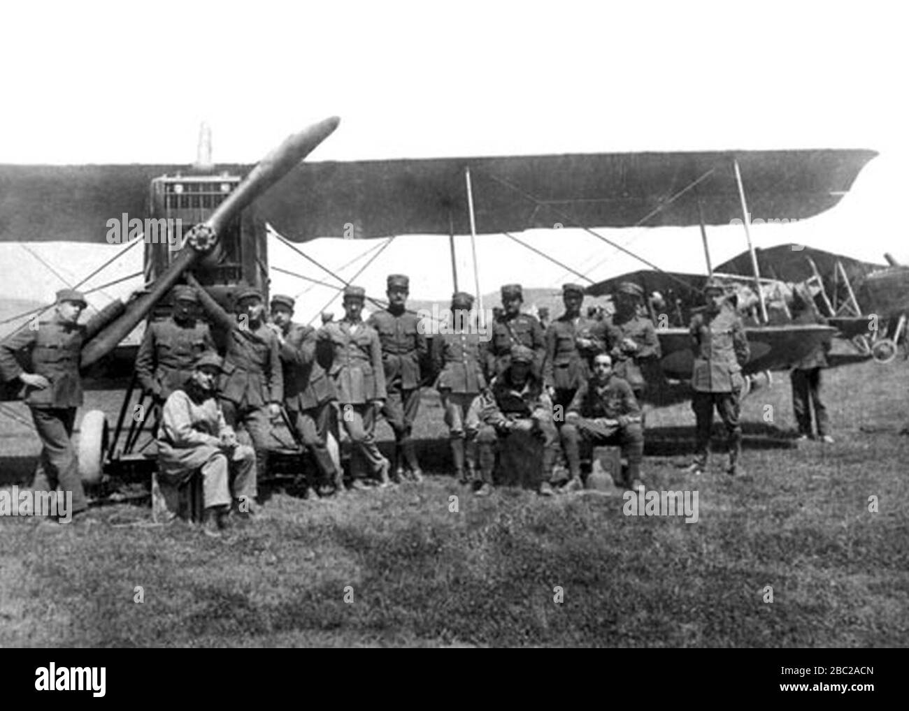 Des avions et du personnel grecs pendant la guerre Greco-turque. Banque D'Images