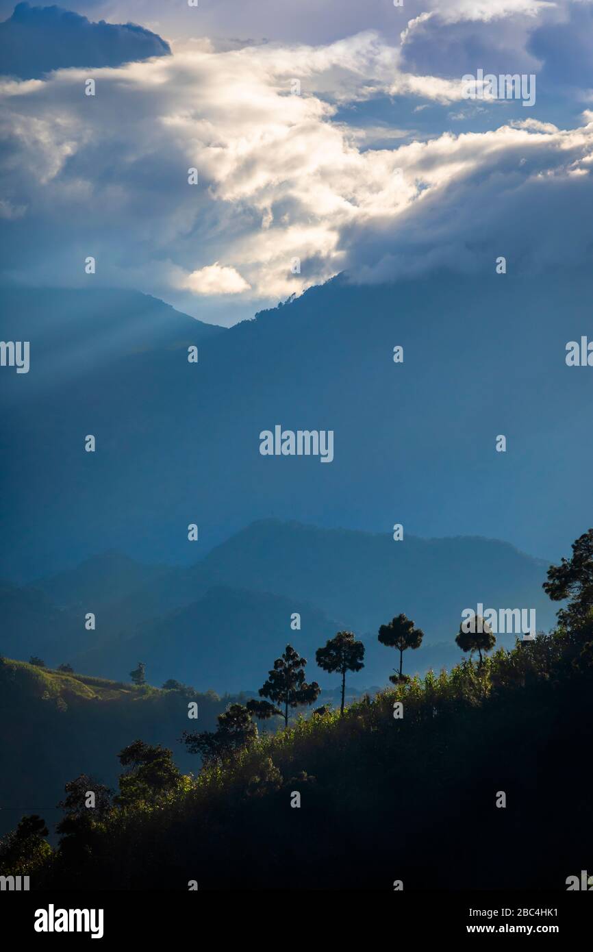 Les montagnes du Guatemala près du lac Atitlan. Banque D'Images