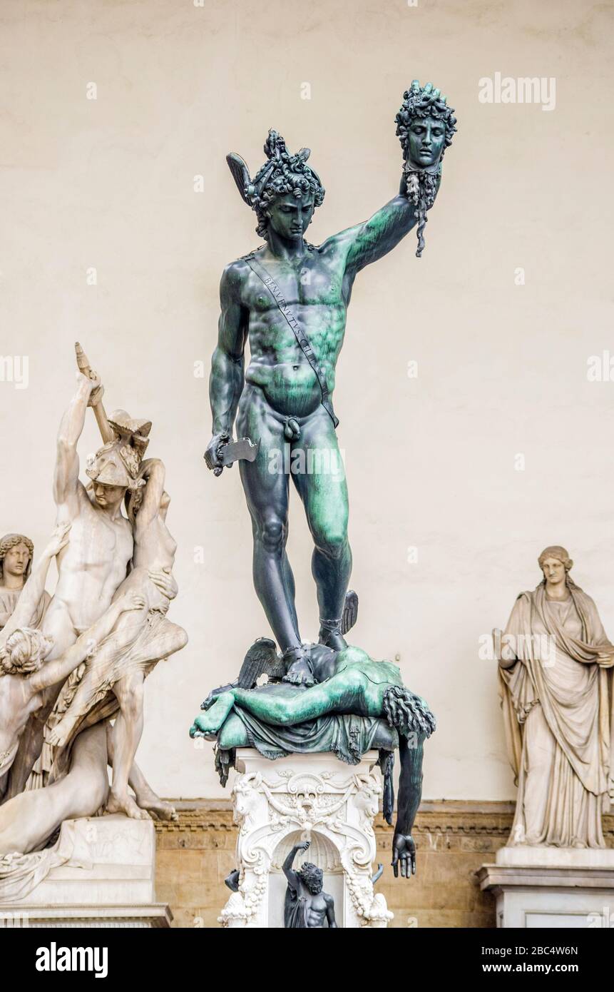 statue de florence sur la piazza della signoria, la renaissance florentine italienne : le persée de cellini Banque D'Images