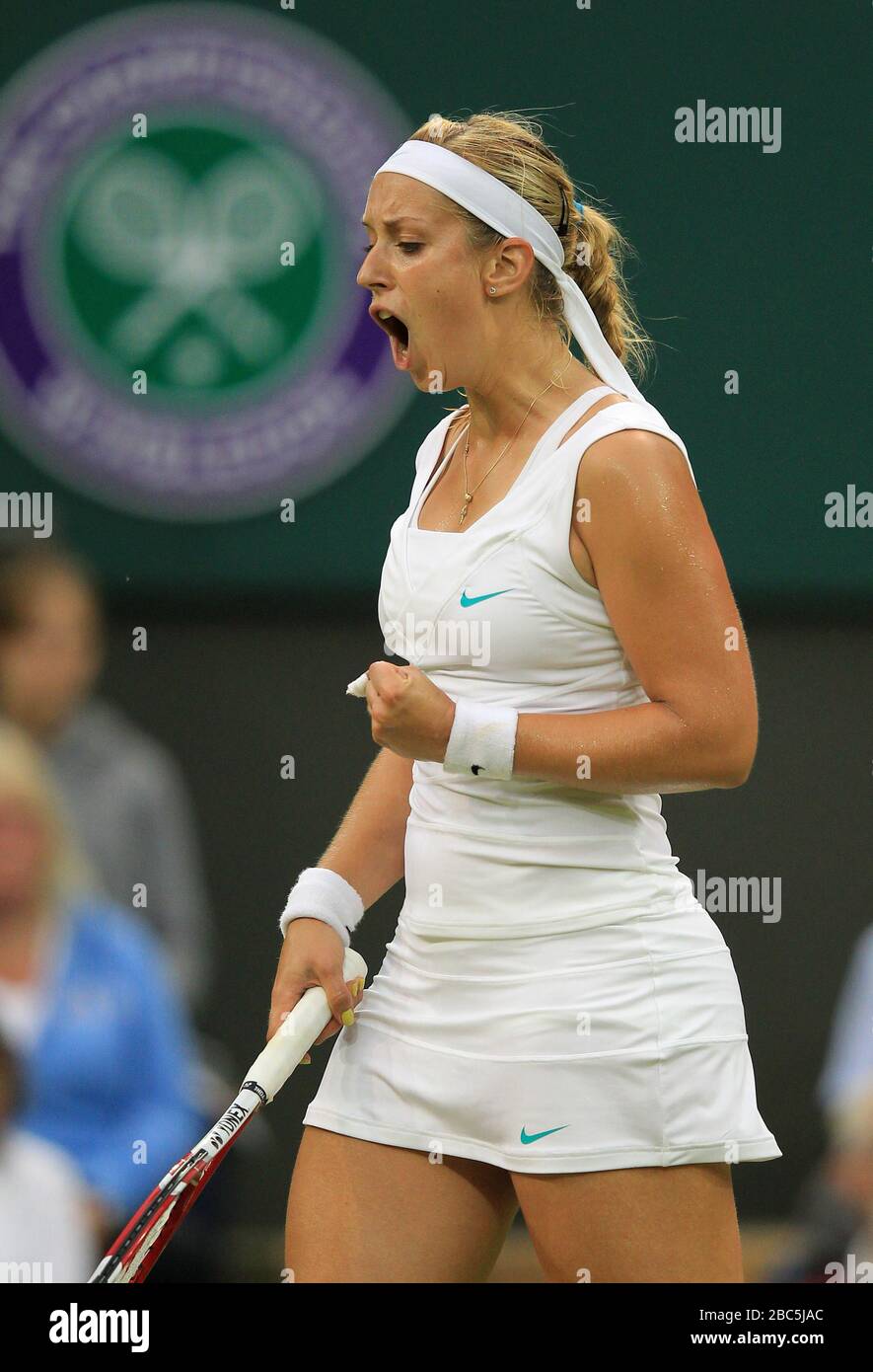 La Sabine Lisicki en Allemagne célèbre un point contre le curber Angélique en Allemagne Banque D'Images La Sabine Lisicki en Allemagne célèbre un point contre le curber Angélique en Allemagne Banque D'Images