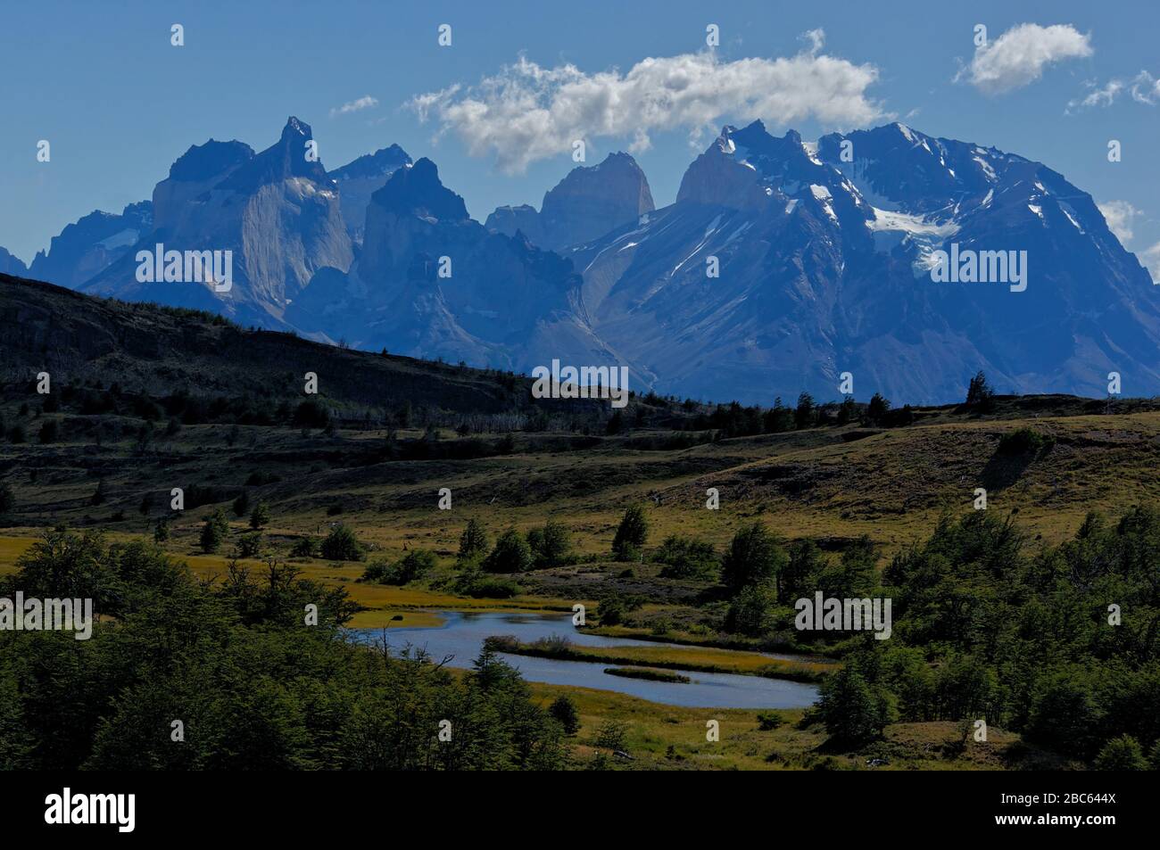 Parc national de Torres del Paine, vue sur Cuernos del Paine Banque D'Images