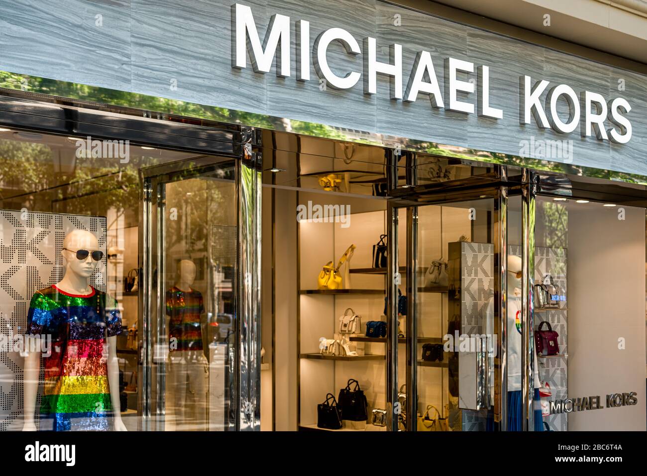 kors store