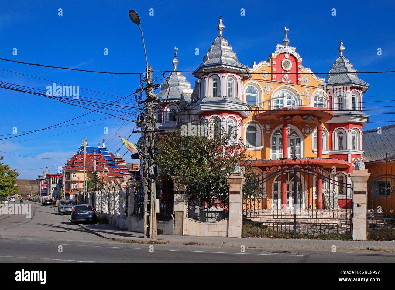 Maison luxueuse de Roms appelée "tiganesti palais" à Huedin, Roumanie Banque D'Images