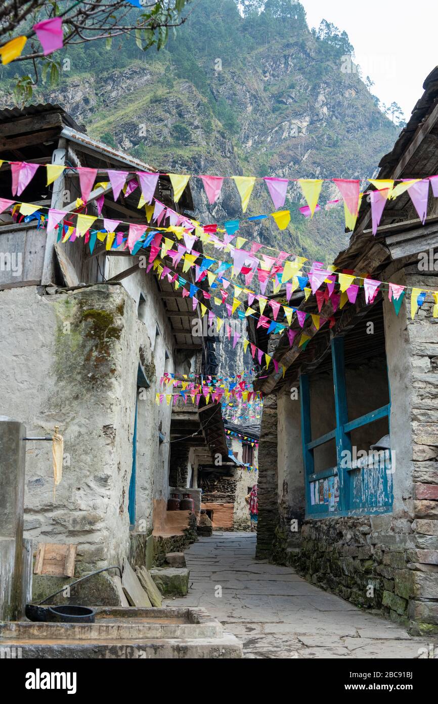 Jagat au Népal, circuit de Manaslu Banque D'Images