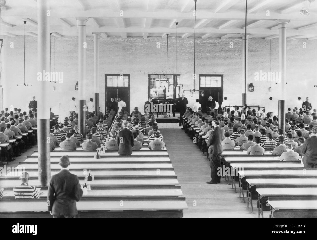 Détenus au dîner au pénitencier, Atlanta, Géorgie, États-Unis, bain News Service, années 1920 Banque D'Images