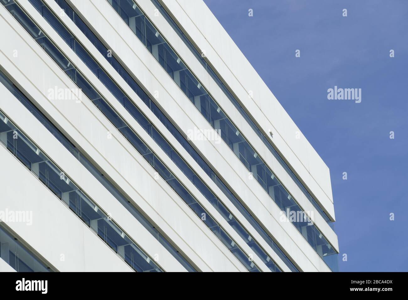 Bâtiment de bureau, fenêtre, façade de fenêtre, Brême, Allemagne, Europe Banque D'Images