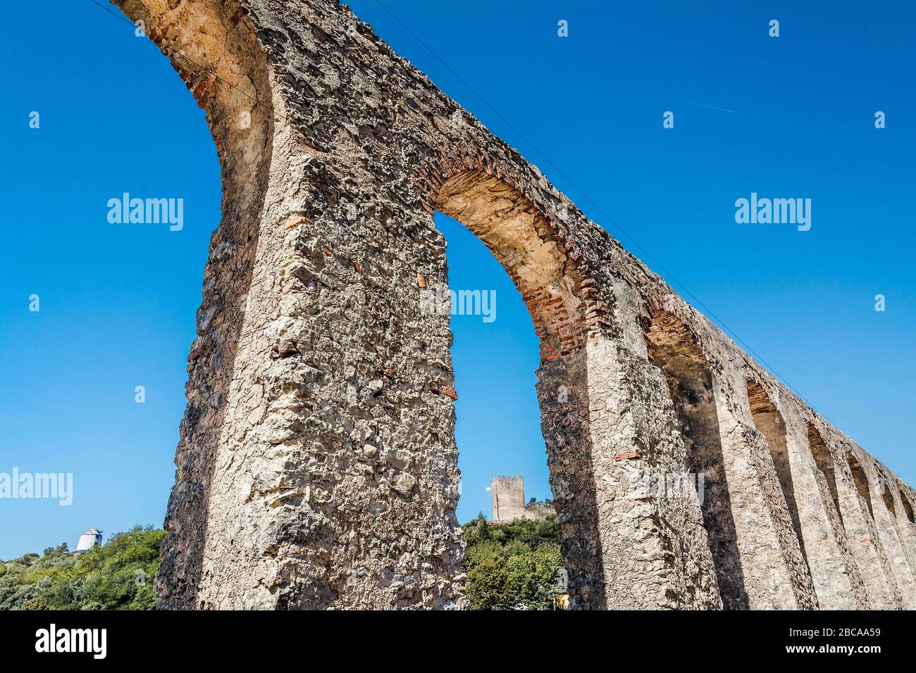 Europe, Portugal, arrière-pays, Estrémadure, Centro region, Obidos, Vila das Rainhas, Ville du Queens, aqueduc, construit en 1570, par la Reine Catherine de Banque D'Images