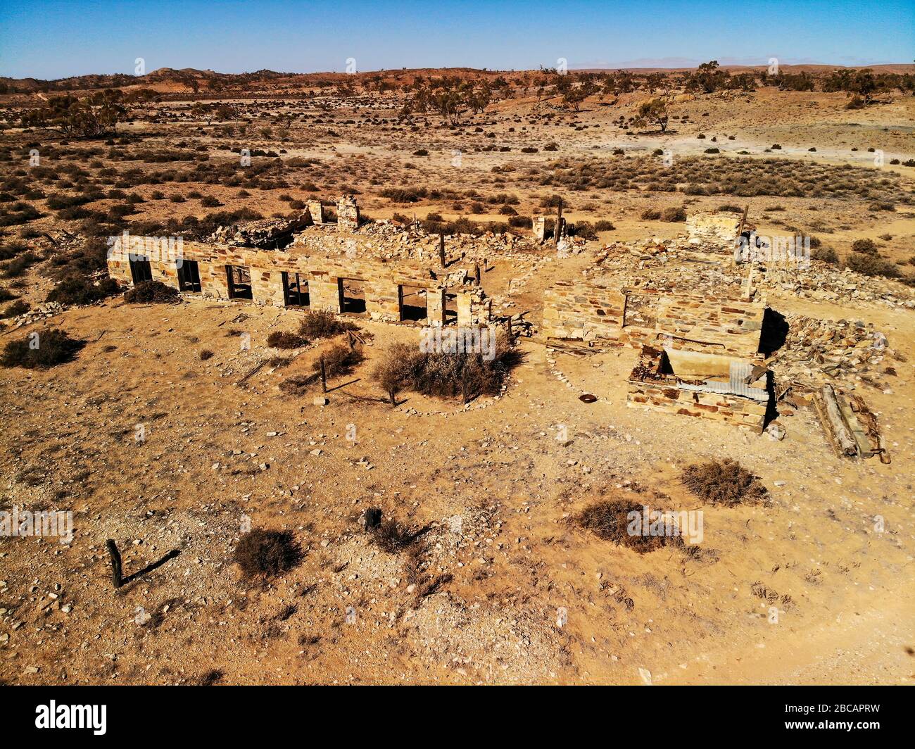 La gare du Mont Nor'West était un bail pastoral dans l'arrière-pays de l'Australie méridionale. Les ruines et les souvenirs font maintenant partie de la réserve naturelle de Witchelina. Banque D'Images