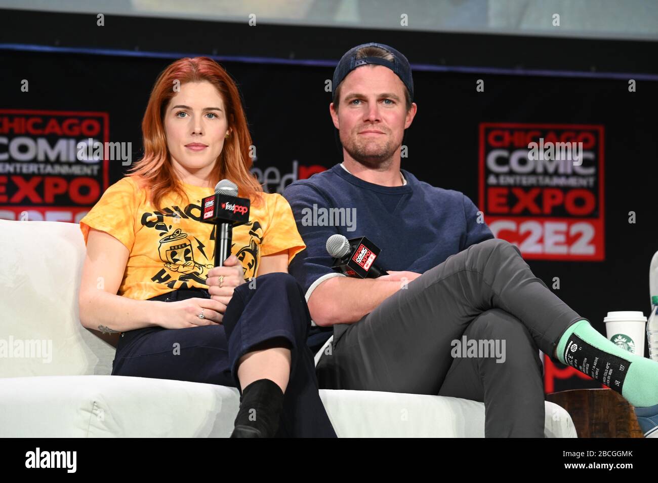 Chicago Comic & Entertainment Expo (WENN.com) 2020 au McCormick place Convention Center de Chicago, il, États-Unis le 29 février 2020 avec: Emily Bett Rickards et Stephen Amell où: Chicago, Illinois, États-Unis quand: 29 février 2020 crédit: Adam Bielawski/ Banque D'Images