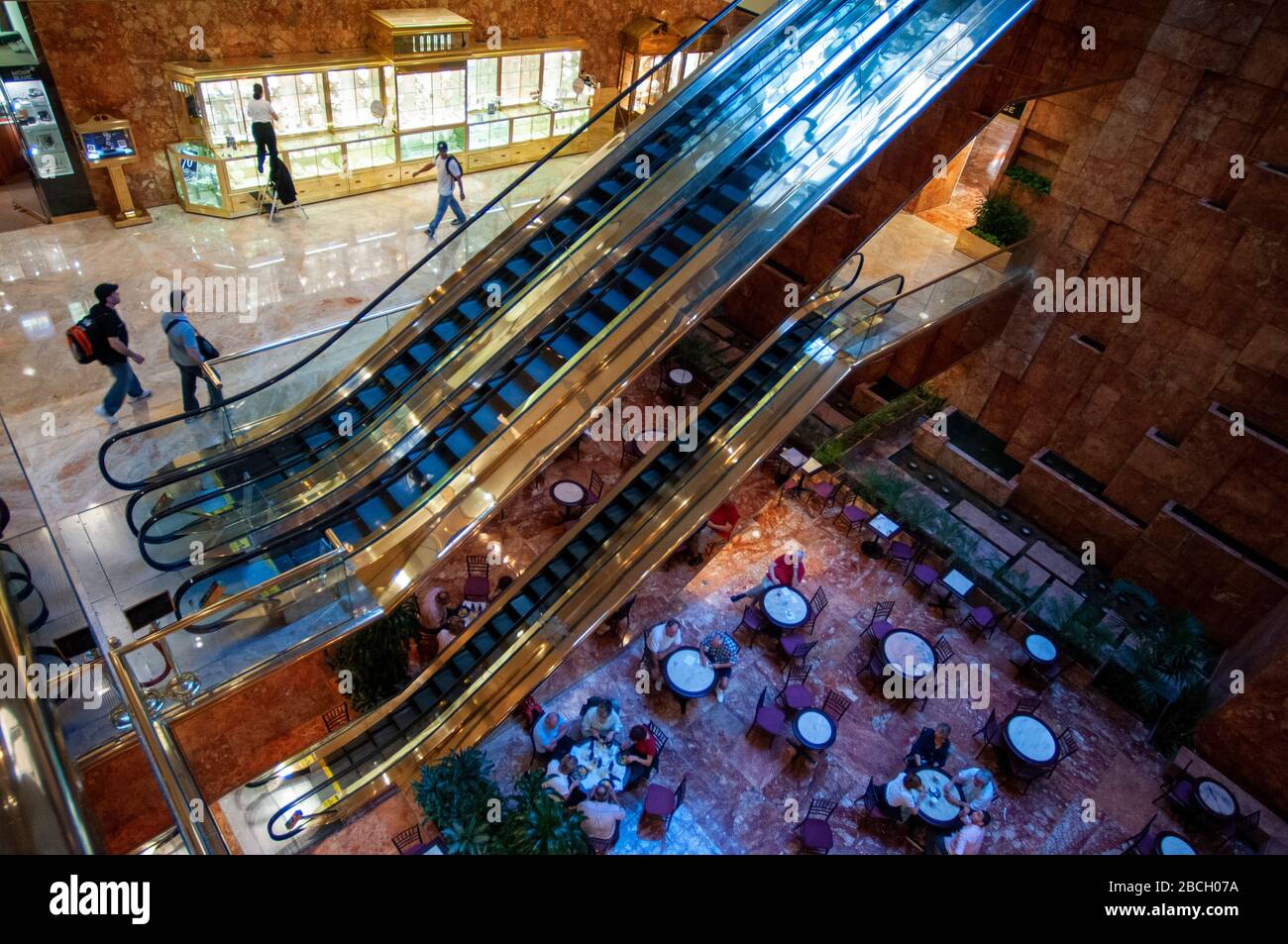 Trump Tower, Atrium , 56 th Street, Donald Trump, Manhattan, New York Banque D'Images