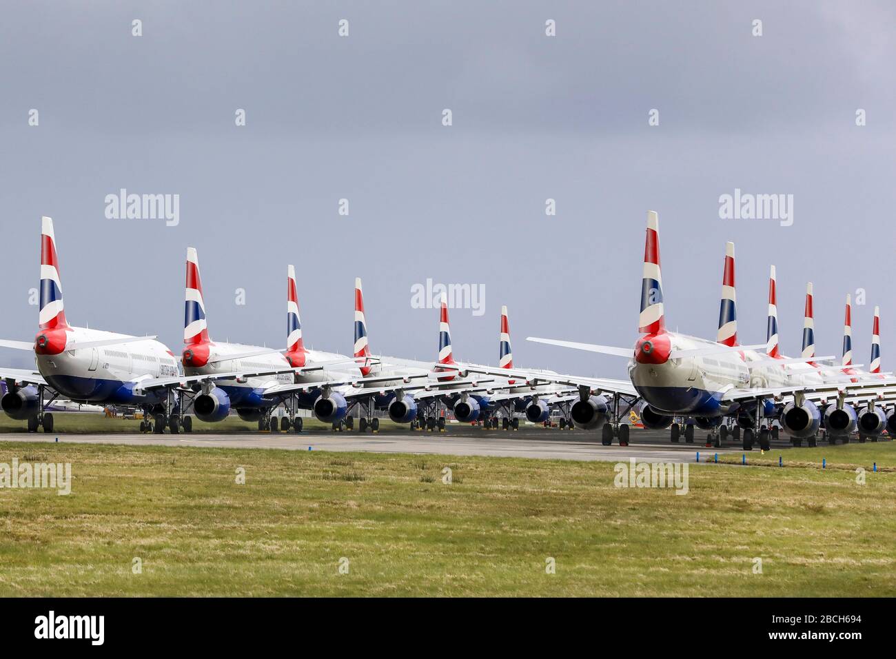 Les avions de British Airways stationnés à l'aéroport international de Glasgow pendant la cause de mise à la terre forcée causée par la pandémie du virus Covid 19 Banque D'Images