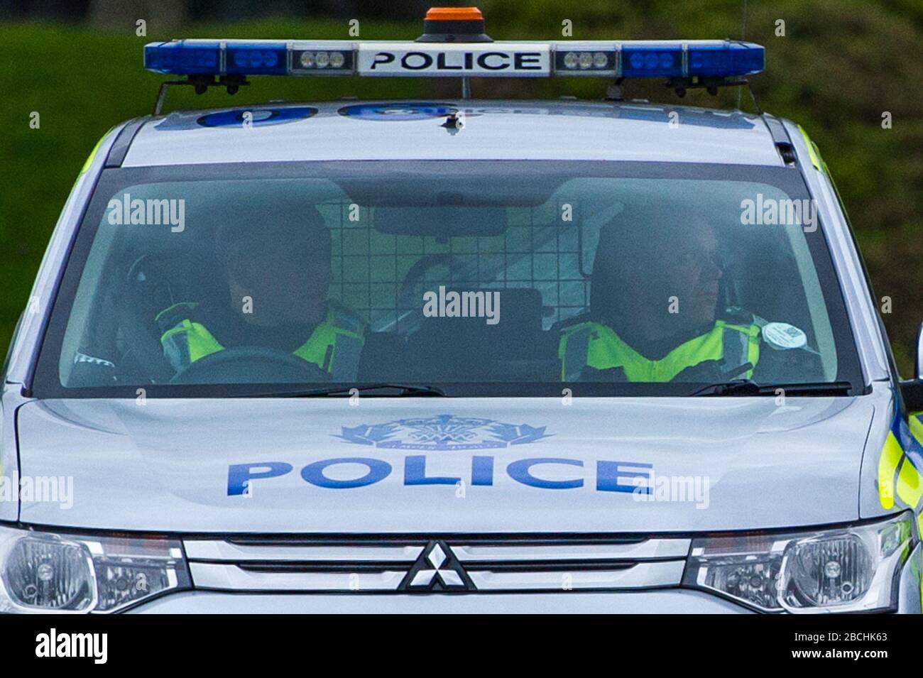 Glasgow, Royaume-Uni. 4 avril 2020. Photo : nouveau centre de test de coronavirus (code 19) de style drive pour l'ouverture de demain. Situé dans le parking de l'aéroport de Glasgow, qui a été transformé en centre de test mobile de style drive pour soutenir la réponse pandémique « Scottish Governments Covid-19 ». Crédit : Colin Fisher/Alay Live News Banque D'Images