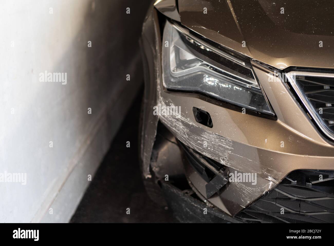 Voiture d'accident, voiture endommagée Banque D'Images