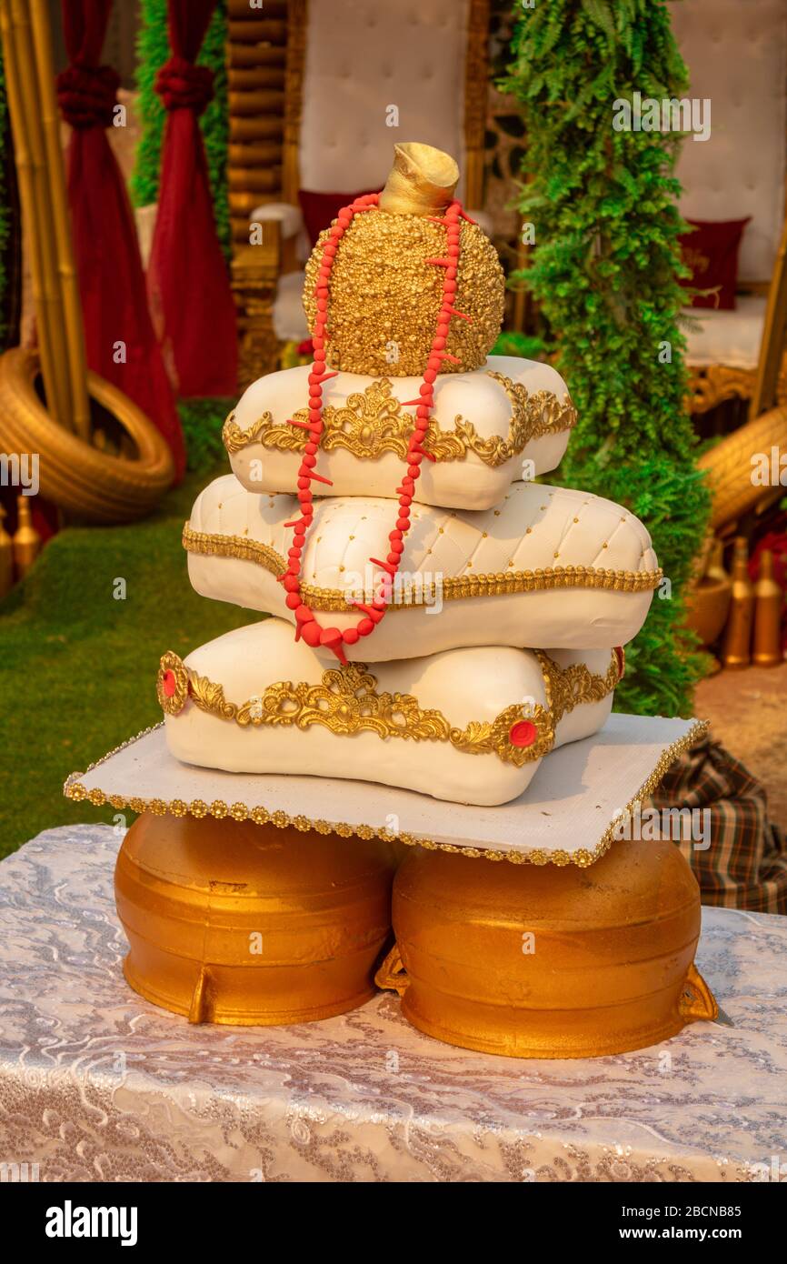 Mariage Afrique Decoration Et Gateau Photo Stock Alamy Mariage Afrique Decoration Et Gateau Photo Stock Alamy