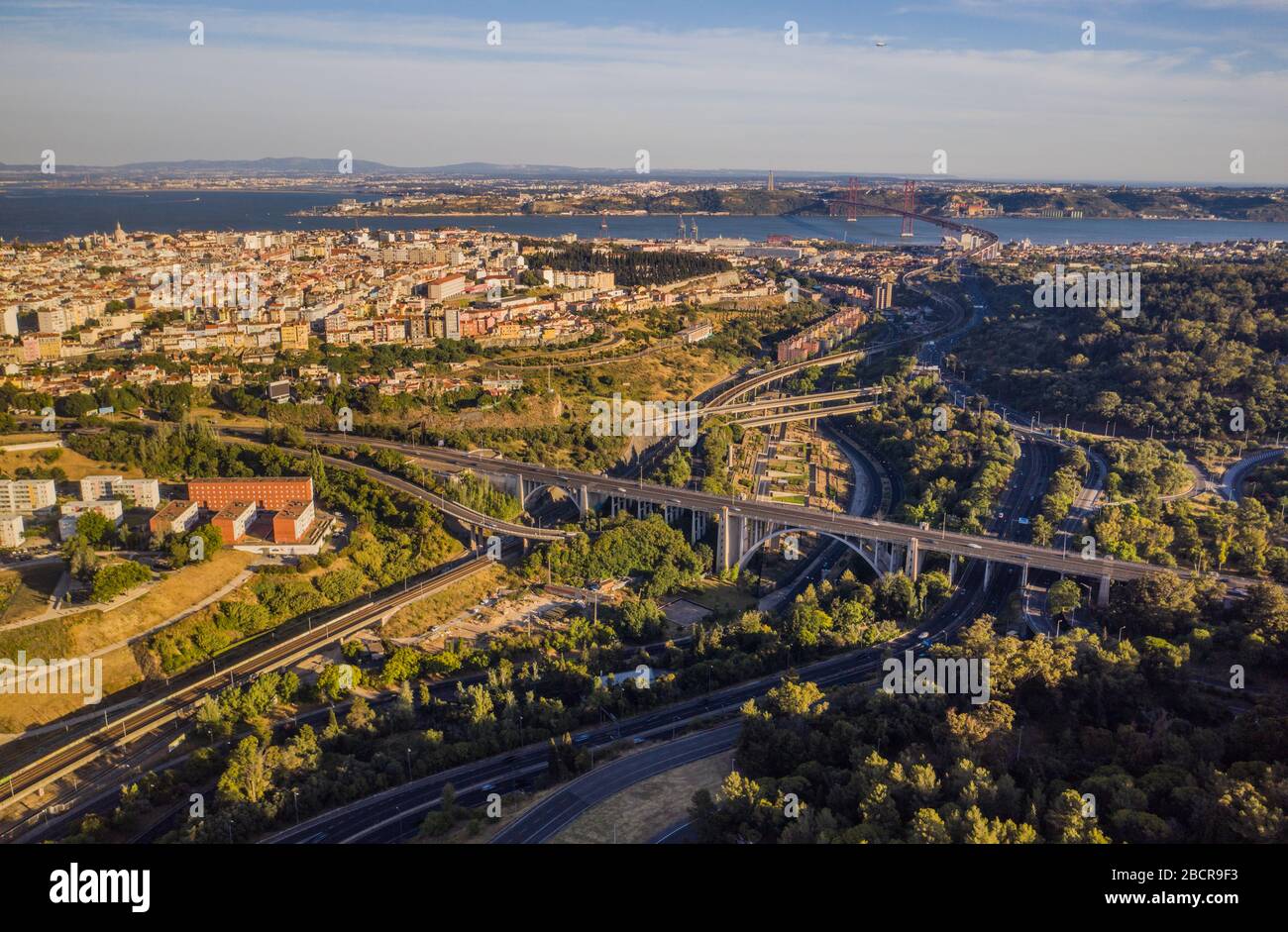 Lisbonne au Portugal, vue aérienne sur le paysage pittoresque Banque D'Images