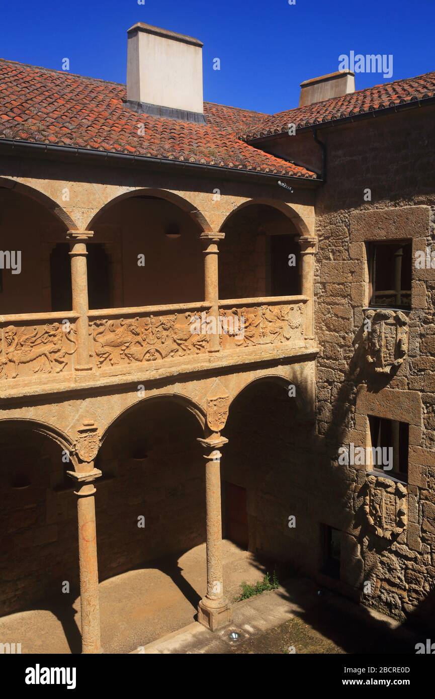 Ciudad Rodrigo, Salamanca District, Estrémadure, Espagne. Détail Arquitectural du Palais médiéval d'Aguila. Banque D'Images