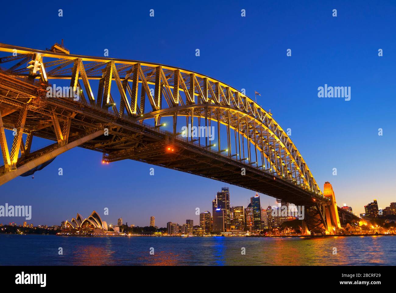 Sydney Harbour Bridge et skyline, Sydney, Nouvelle-Galles du Sud, Australie, Banque D'Images