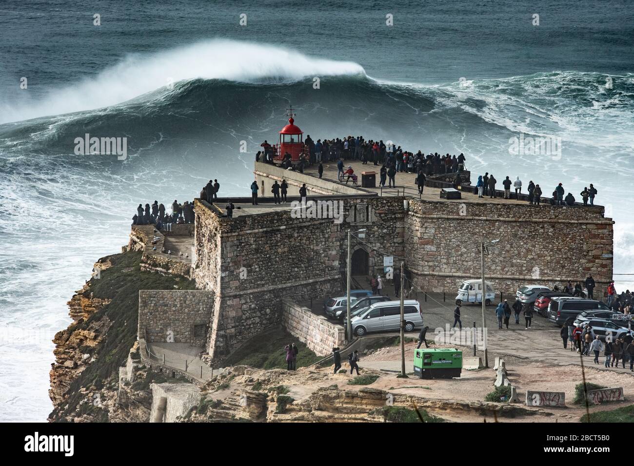 Praia do Norte, Nazaré Banque D'Images