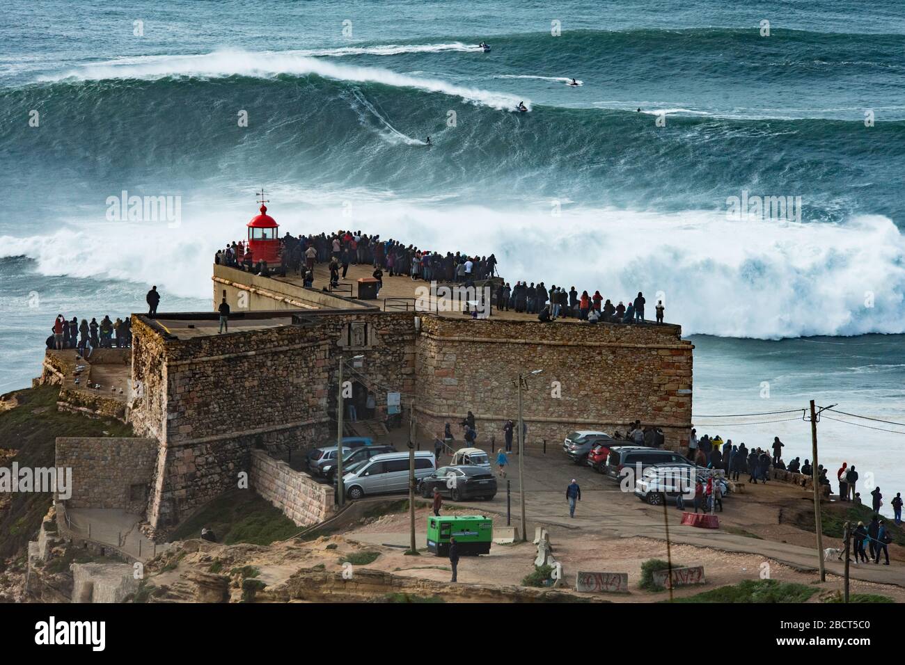 Praia do Norte, Nazaré Banque D'Images