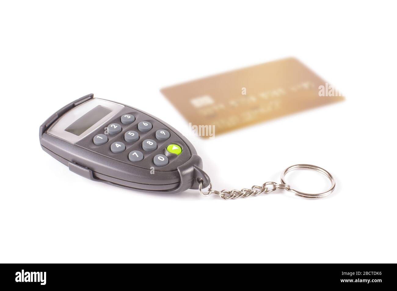 Digipass et carte de crédit isolés sur fond blanc Banque D'Images