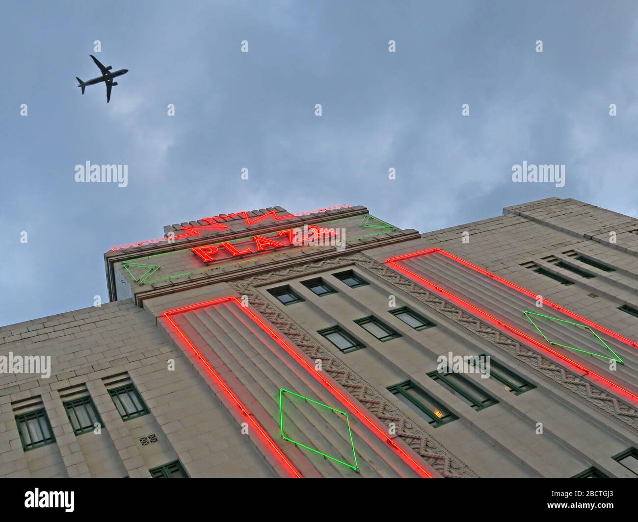 The Plaza Cinema Stockport, 1932 Art Deco W. Thornley, Mersey Square, Stockport, Greater Manchester, Angleterre, ROYAUME-UNI, SK1 1SP Banque D'Images