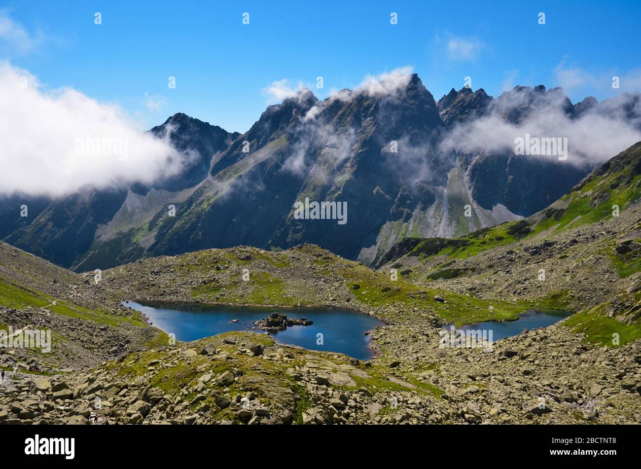 High Tatras, Zabie plesa, lac en Slovaquie montagnes sous la colline Rysy Banque D'Images