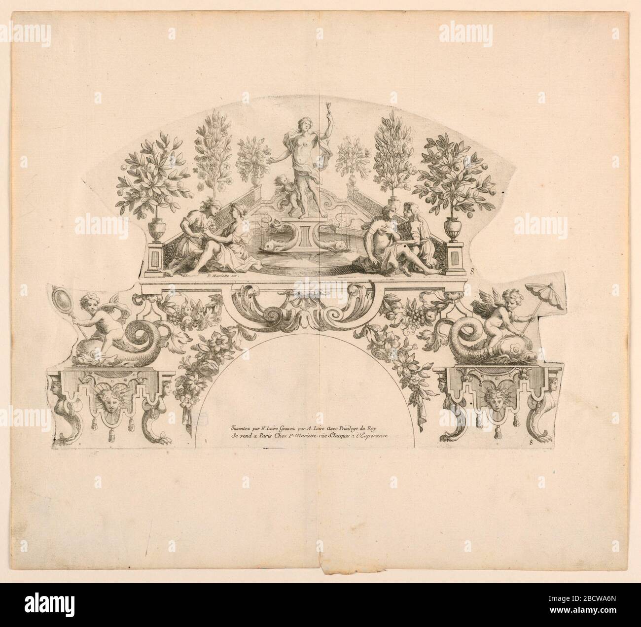 FAN quitte les huitième et neuvième assiettes de l'ensemble Divers Desvins de grands Evenqueues Encans et autres Ornamens invent et tombe par Nicolas Loire. Recherche en ProgressParis des amoureux avant une fontaine avec une statue de Vénus ayant pris la flèche de Cupid. Putti tenant des parapluies et à cheval sur les dauphins, sur les pieds. FAN quitte les huitième et neuvième assiettes de l'ensemble Divers Desvins de grands Evenqueues Encans et autres Ornamens invent et tombe par Nicolas Loire Banque D'Images