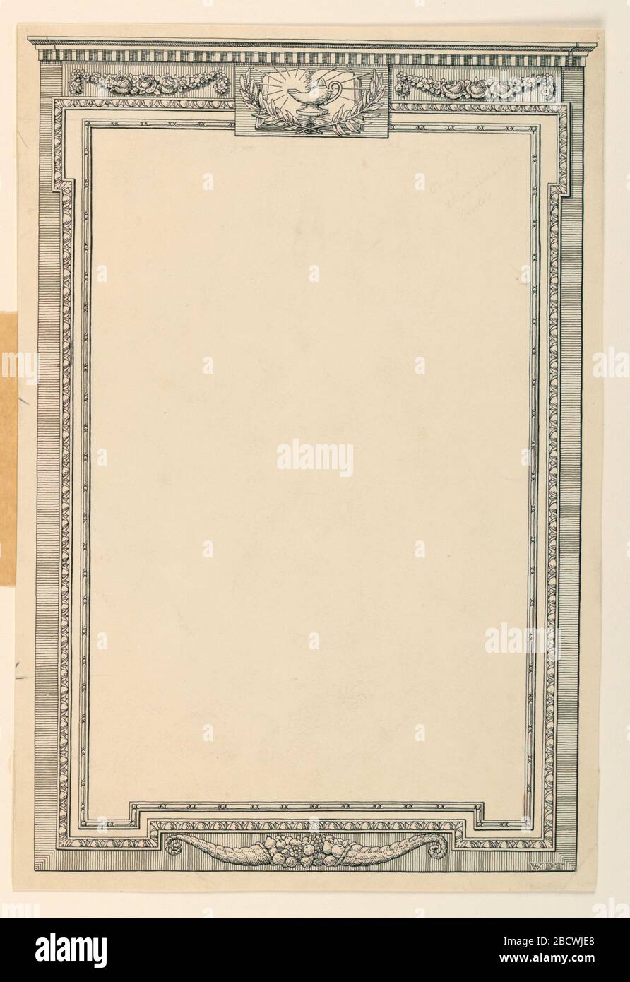 Conception pour une inscription. Recherche en progression pour un texte. Un design symétrique composé de motifs de bordure classiques. Ci-dessus: Insigne Scribner flanqué de fleurs, comme une frise, surmonté par un corbeau. Ci-dessous: Conception centrale de cornucopies de fruits. Conception pour une inscription Banque D'Images