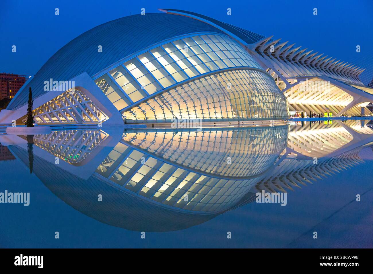 Valencia, Espagne-10 Avril, 2019 : Le Musée des sciences Príncipe Felipe, Cité des Arts & Sciences - à base d'animation complexe culturel et architectural Banque D'Images