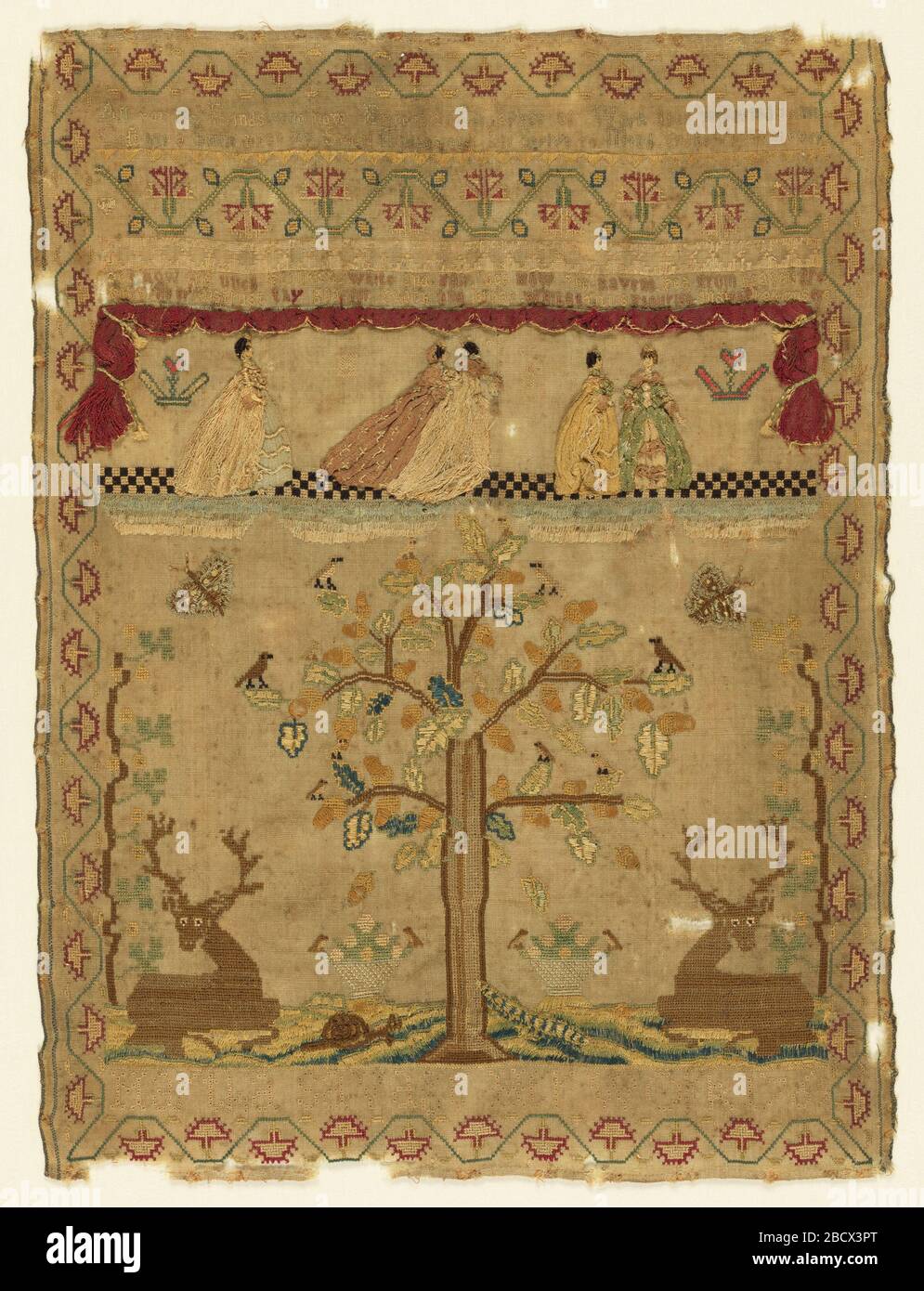 Echantillonneur. Recherche dans ProgressThithin une bordure de carnages, bandes de texte et de motif, des femmes en robes de bal brodées en relief, et un arbre en chêne avec deux stracs, un escargot et une caterpillar. Echantillonneur Banque D'Images