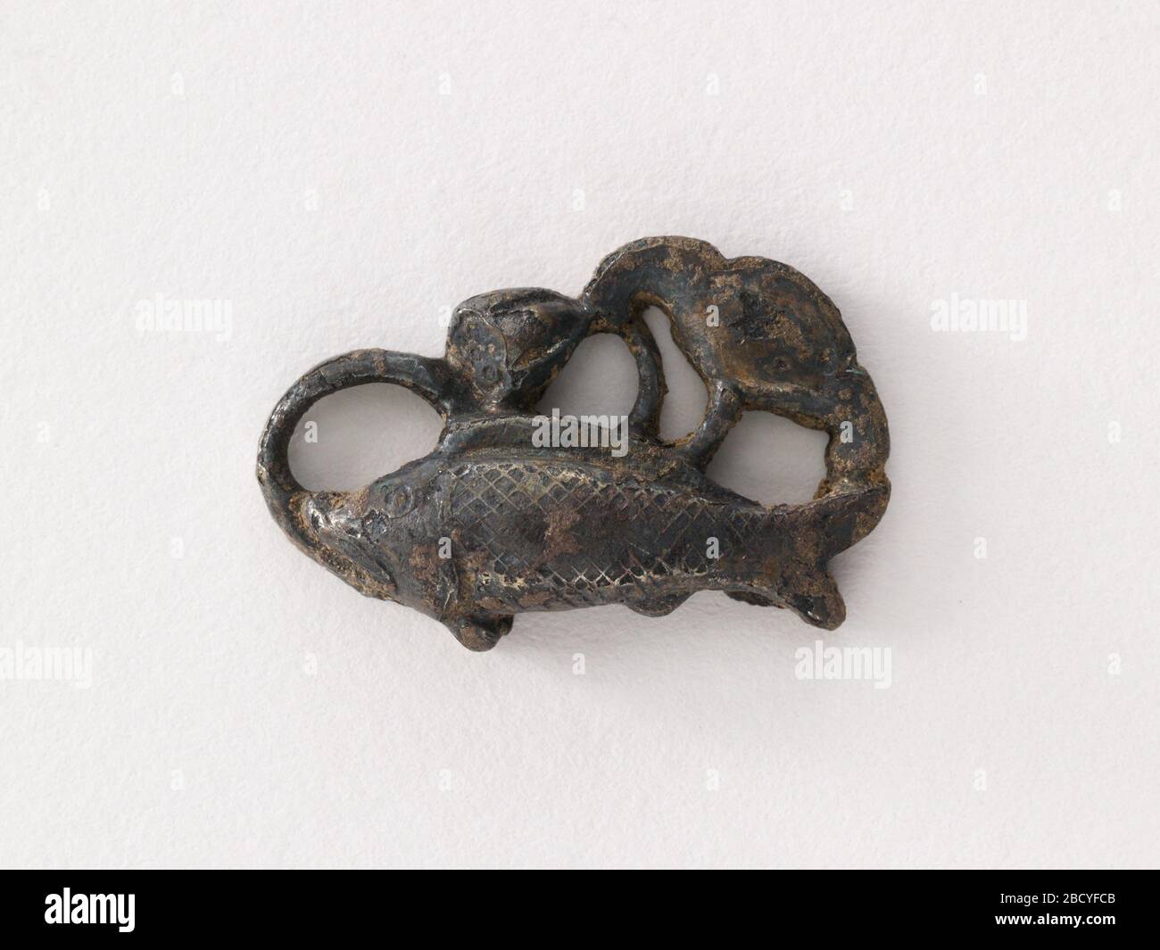 Paire de pods de graines de lotus et de feuilles de Lotus avec F1917583. Yamanaka and Co. (C.L. F1917.582 Banque D'Images
