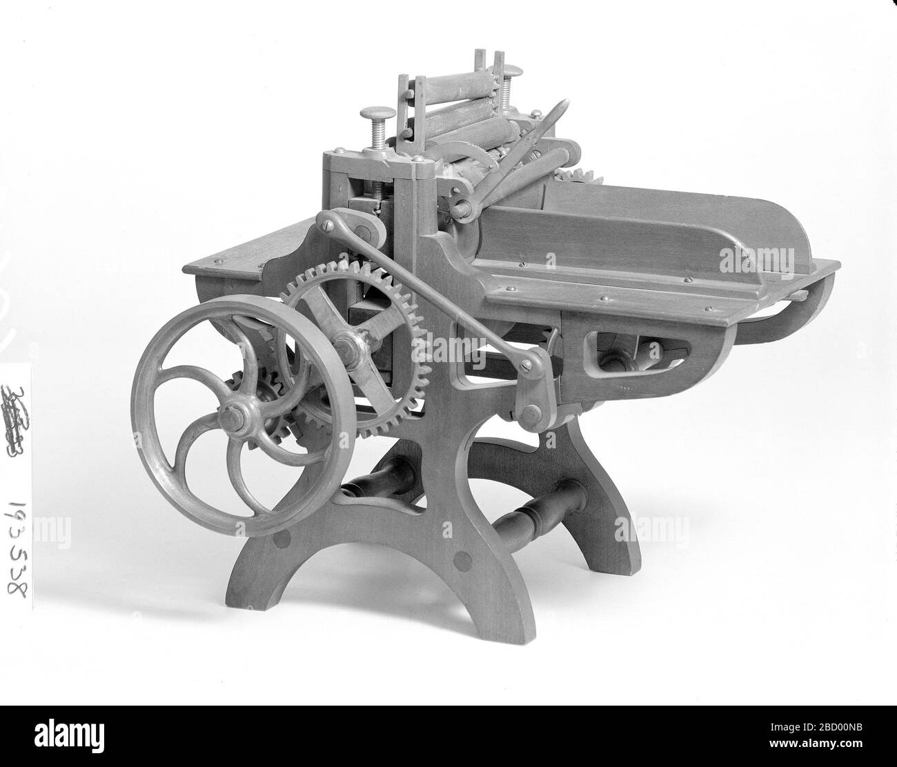 Modèle de brevet pour presse rotative pour impression sur cartes. Ce modèle de brevet démontre une invention pour une presse rotative pour l'impression sur des cartes qui a reçu le brevet numéro 193528. Modèle de brevet pour presse rotative pour impression sur cartes Banque D'Images