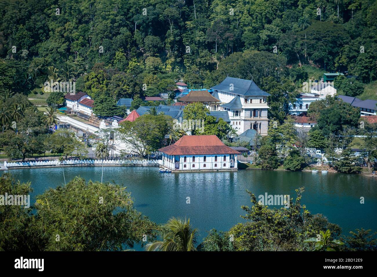 Belle ville et lac de Kandy, Kandy, Sri Lanka Banque D'Images