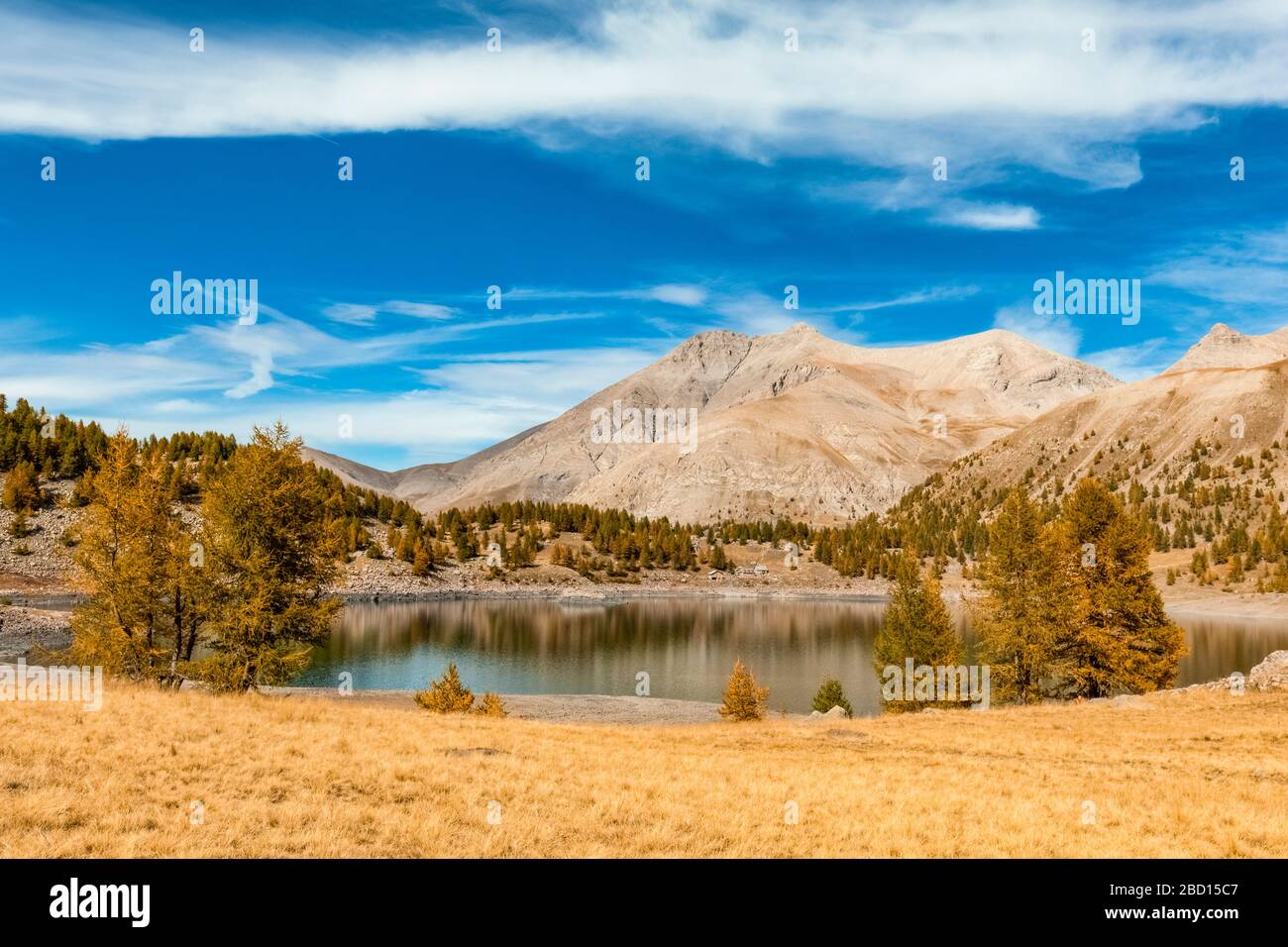 France - Provence - Haut Verdon - Lac Allos en version automne Banque D'Images