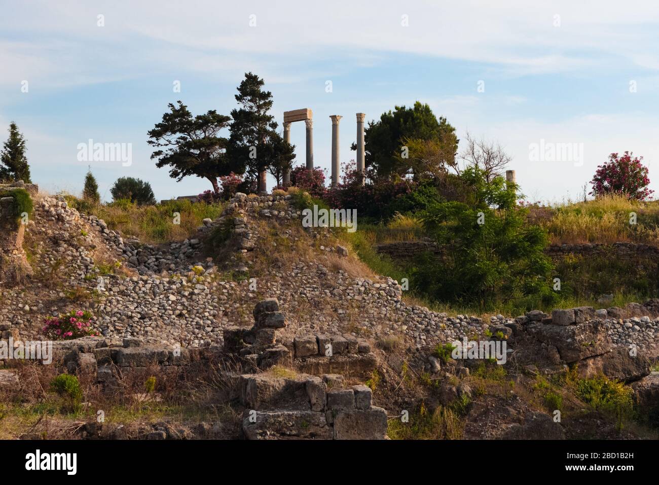 Ruines archéologiques de structures romaines construites à Byblos, Liban. Banque D'Images