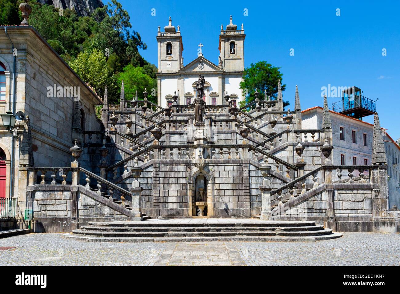 Sanctuaire De Nossa Senhora Da Peneda Et Escalier En Vertu, Parc National De Peneda Geres, Gaviera, Province De Minho, Portugal, Europe Banque D'Images