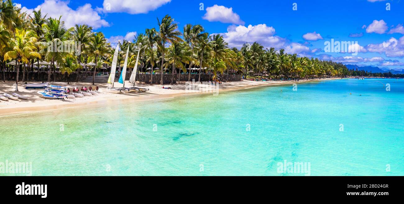 Paradis tropical à trou aux Biches, île Maurice. Banque D'Images