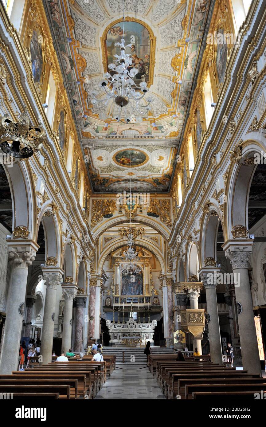 Italie, Basilicate, Matera, intérieur de la cathédrale Banque D'Images