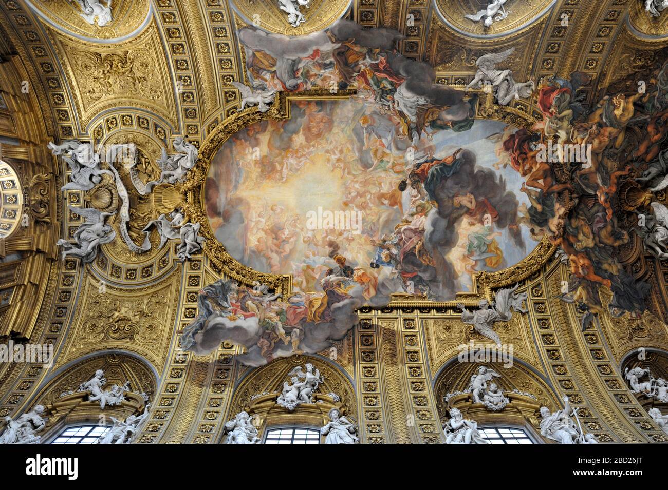 Italie, Rome, Chiesa del Gesù (église de Jésus), peinture de plafond 'Trionfo del Nome di Gesù' par Giovanni Battista Gaulli, également connu sous le nom de Baciccio Banque D'Images