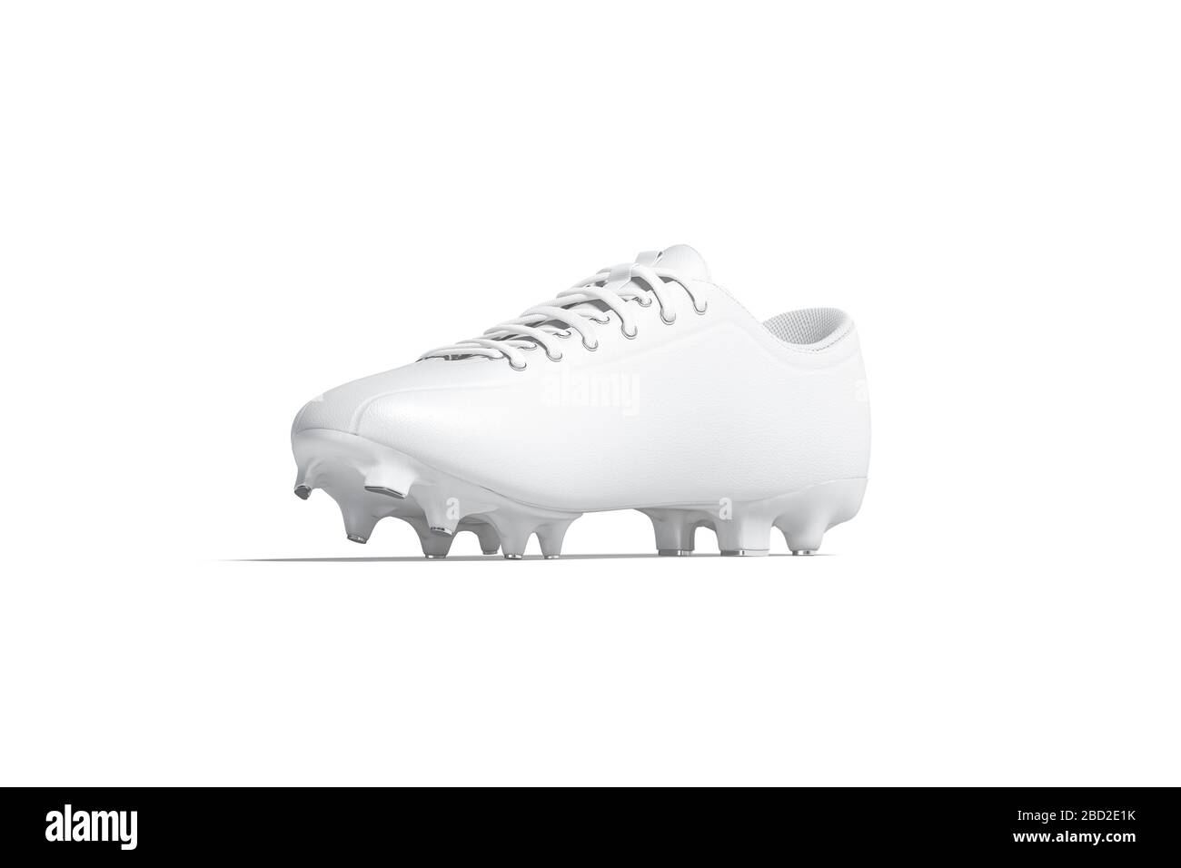 Chaussure de football blanc vierge avec crampons en caoutchouc, modèle, isolée Banque D'Images