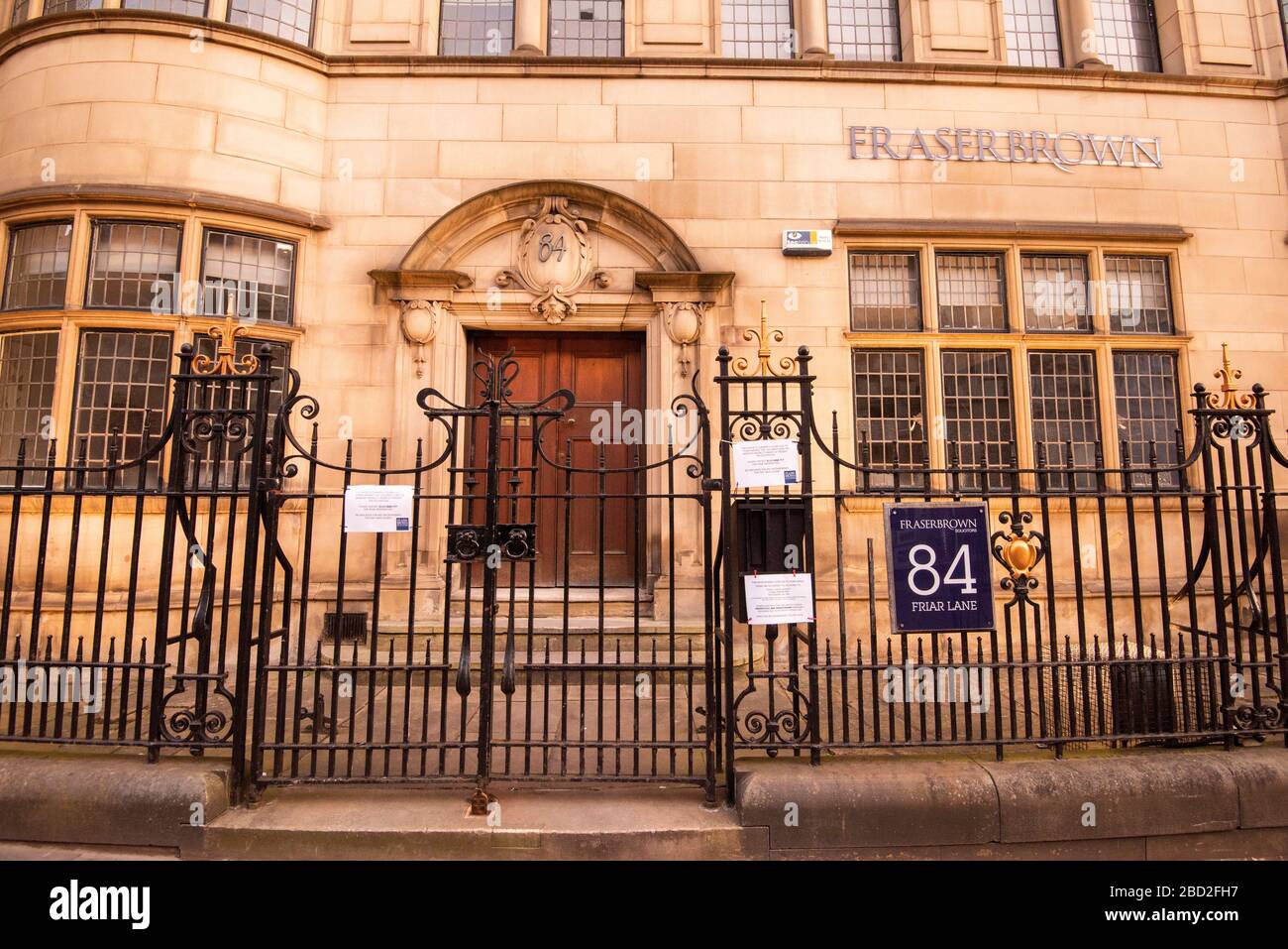 Fraser Brown sur Friar Lane à Nottingham City, capturé lors de la crise de Covid-19 en avril 2020, Notinghamshire Angleterre Royaume-Uni Banque D'Images
