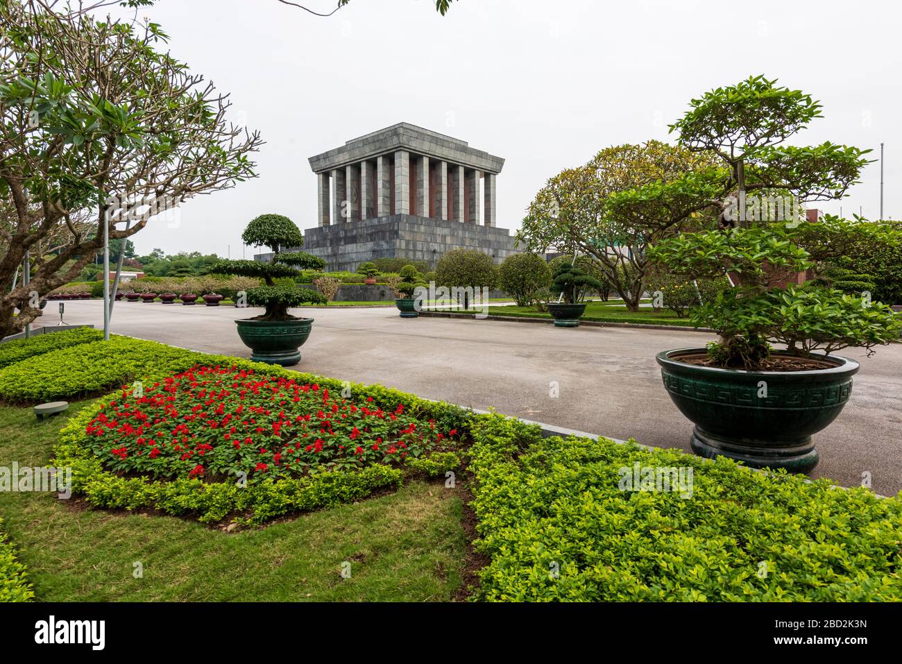 Jardins du mausolée de ho chi minh Banque de photographies et d’images à haute résolution Alamy