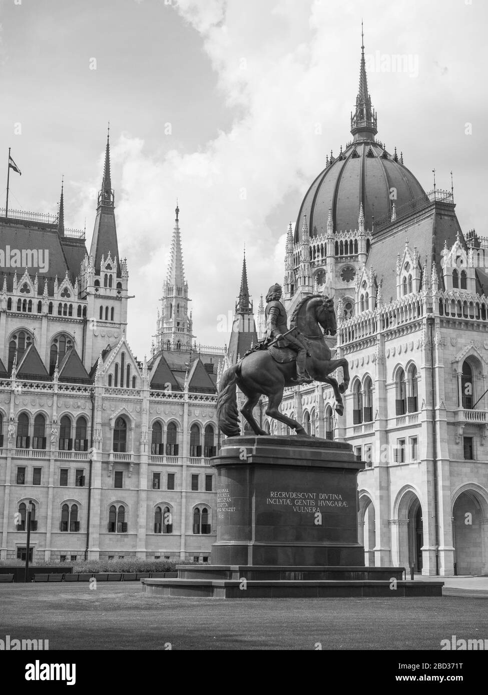 Le Parlement de Budapest Banque D'Images