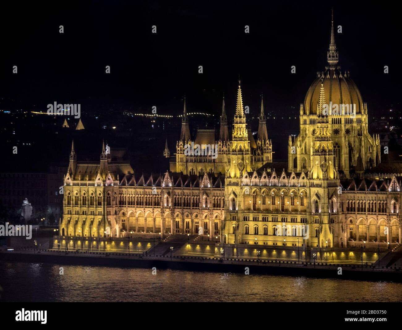 Le Parlement de Budapest Banque D'Images