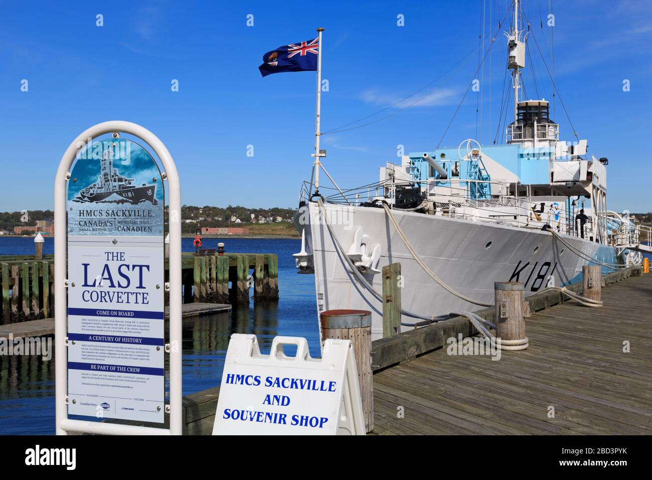 NCSM Sackville Naval Memorial, Harborwalk, Halifax (Nouvelle-Écosse), Canada Banque D'Images