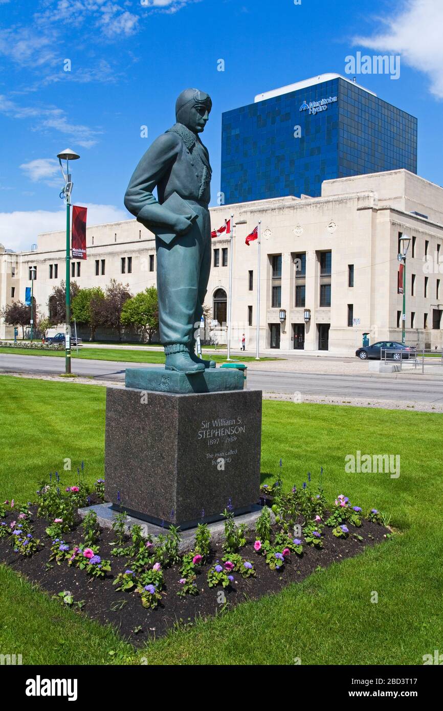 Statue de Sir William S. Stephenson à Memorial Park, Winnipeg (Manitoba), Canada Banque D'Images